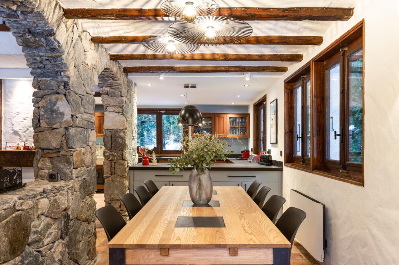 Chalet Les Praz - 280Sqm - Sauna Cinema Fitness - 5 Bedrooms In Heart Of Les Praz - By Cozee Rentals Chamonix Exterior foto